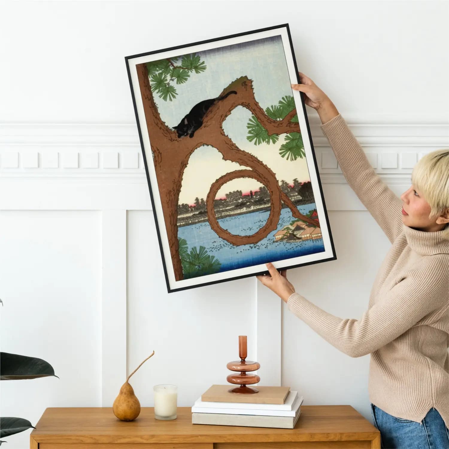 Sleeping Cat on the Moon Pine - product image